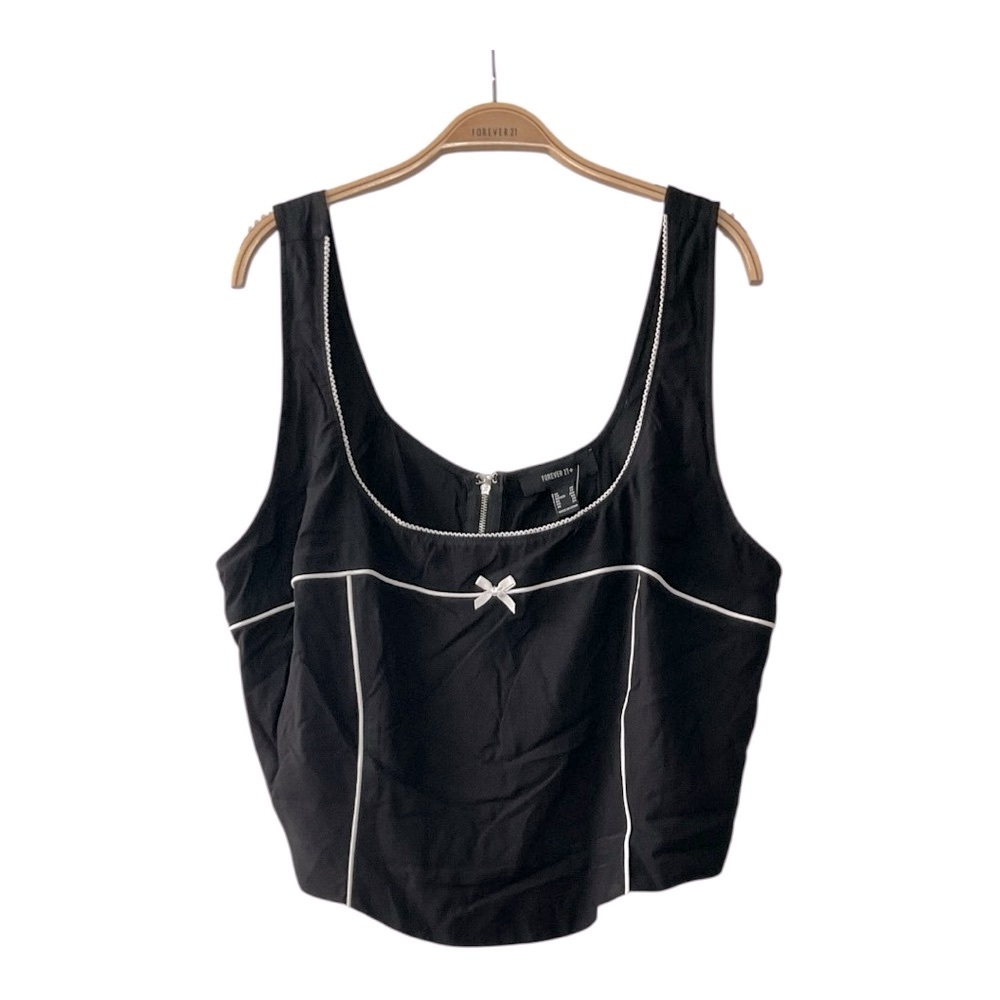Forever 21 Black and White Crop Top